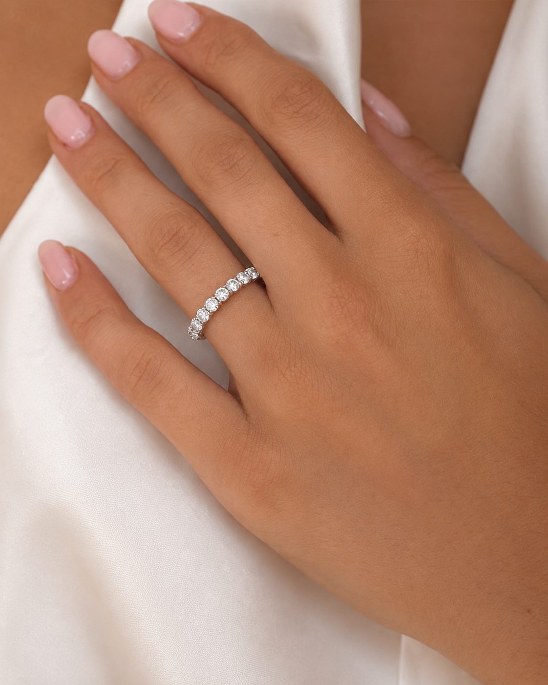 Round Eternity Band Wedding Ring - Platinum