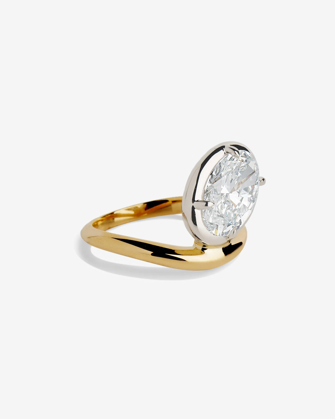 Tilted Oval Wave Ring 3 Carat