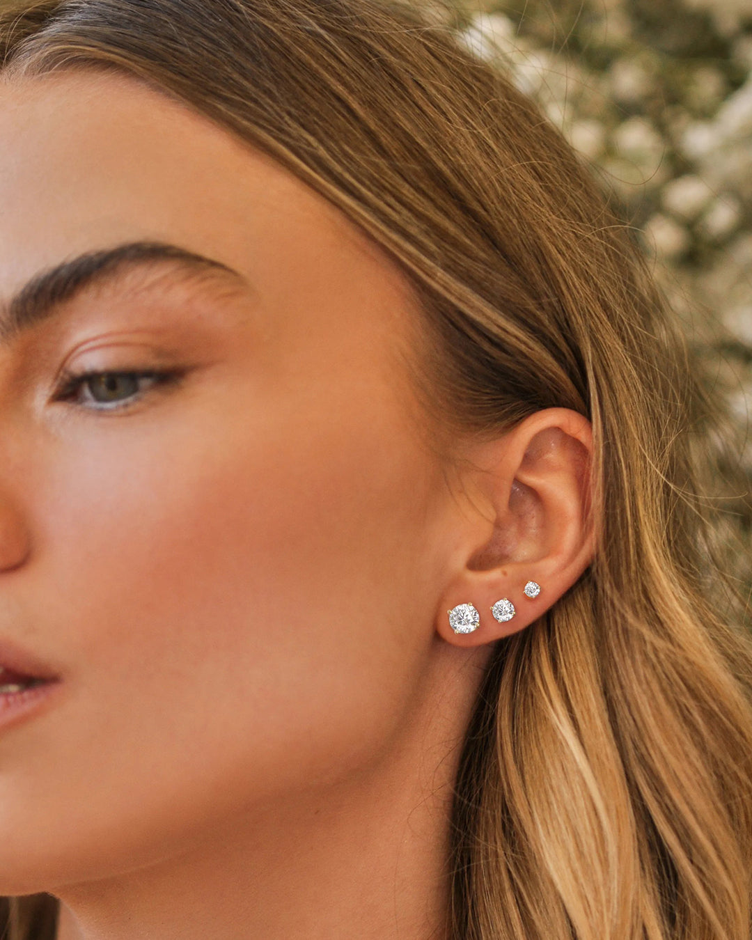 Round Lab-Grown Diamond Stud Earrings