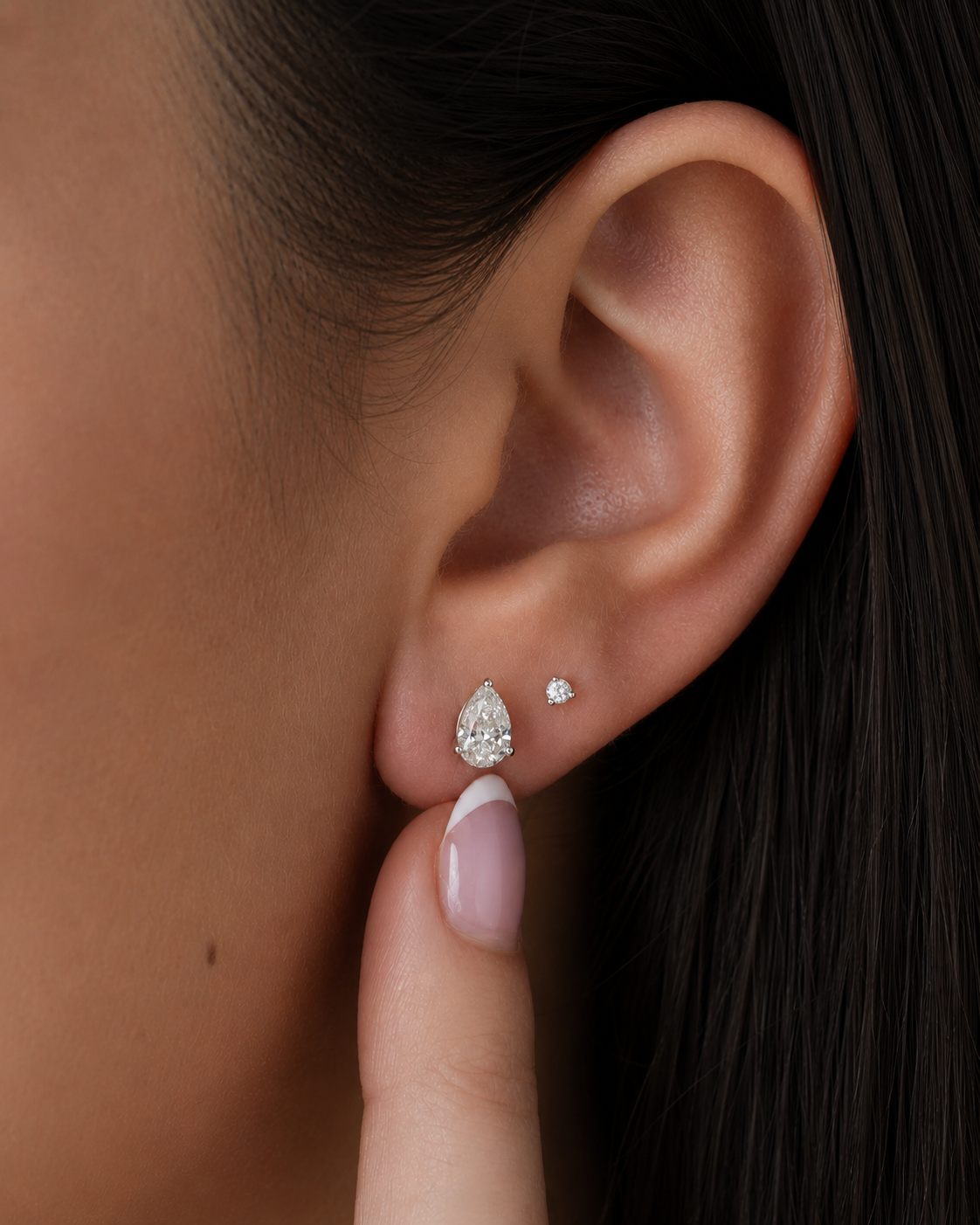 Pear Lab Diamond Studs Earrings