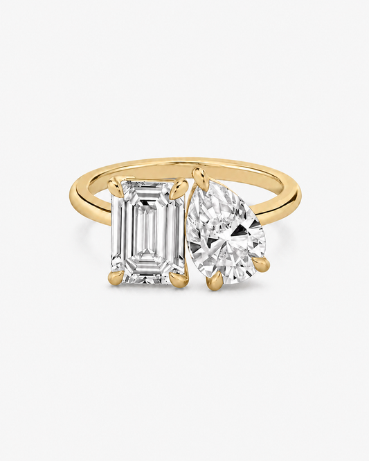 Emerald & Pear Lab Grown Engagement Ring Toi et Moi