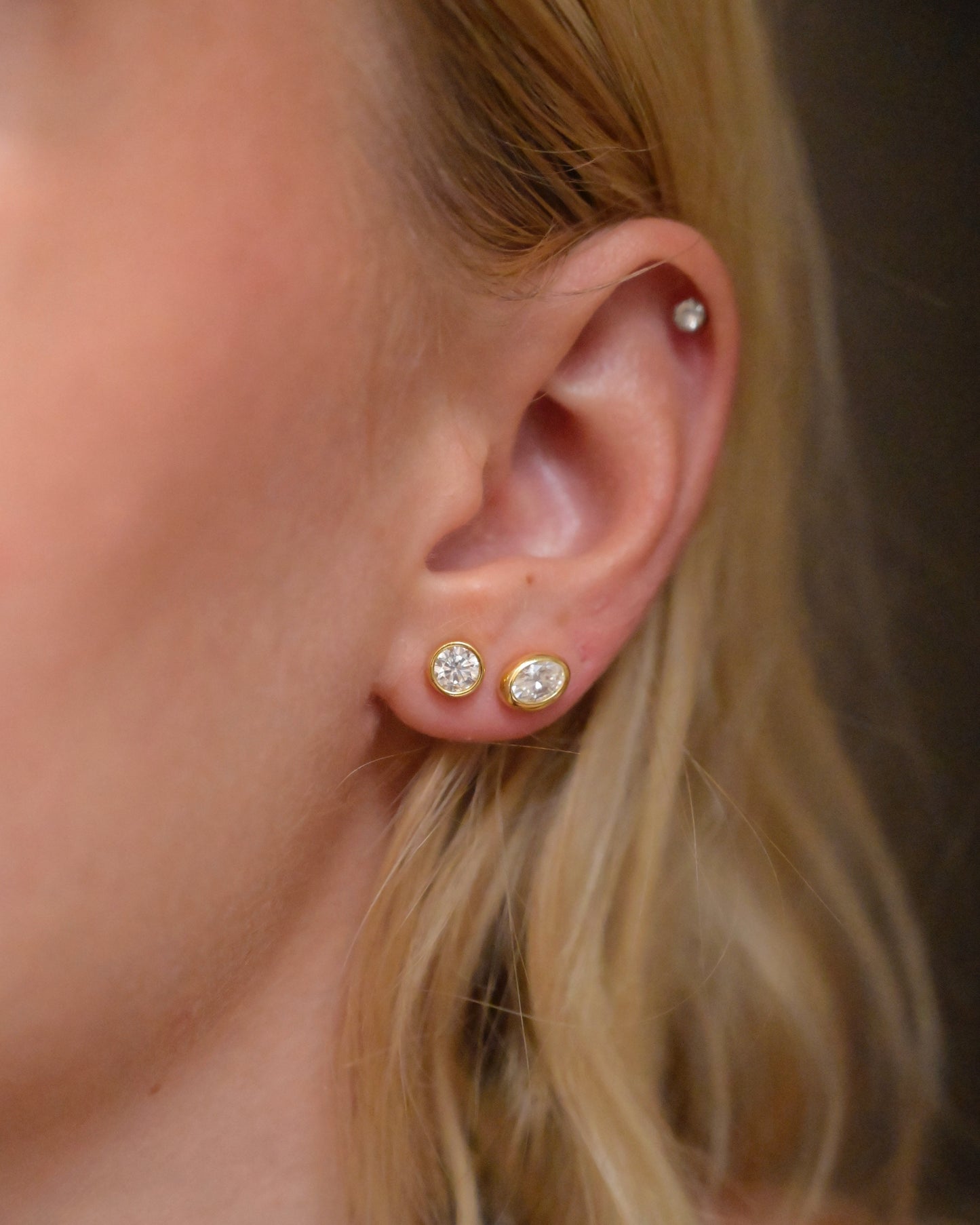 Round Bezel Petite Diamond Studs