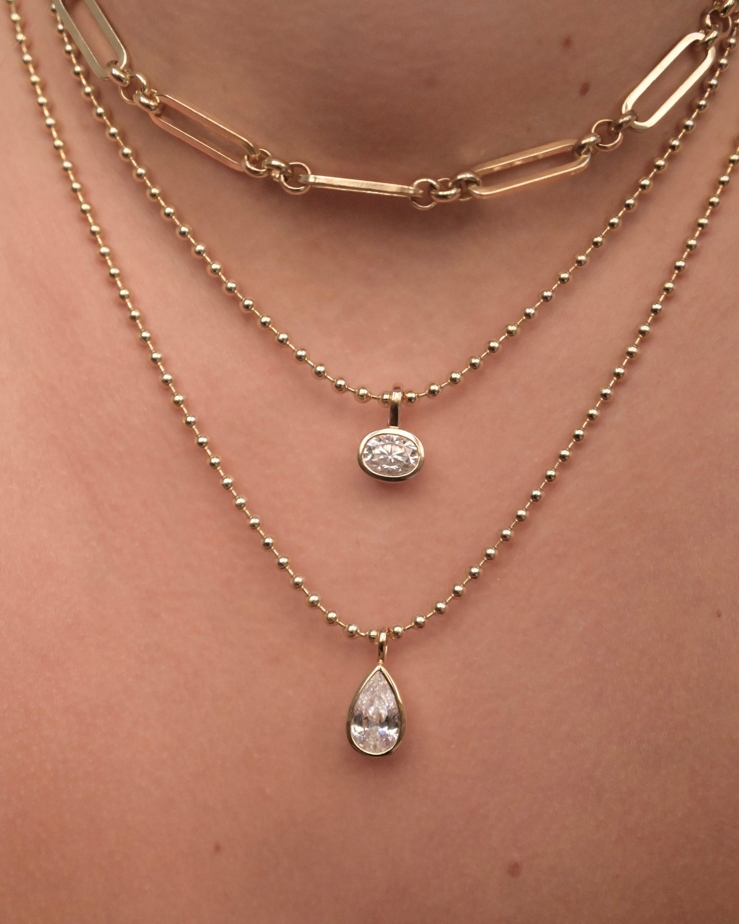 Oval Bezel Pendant Diamond