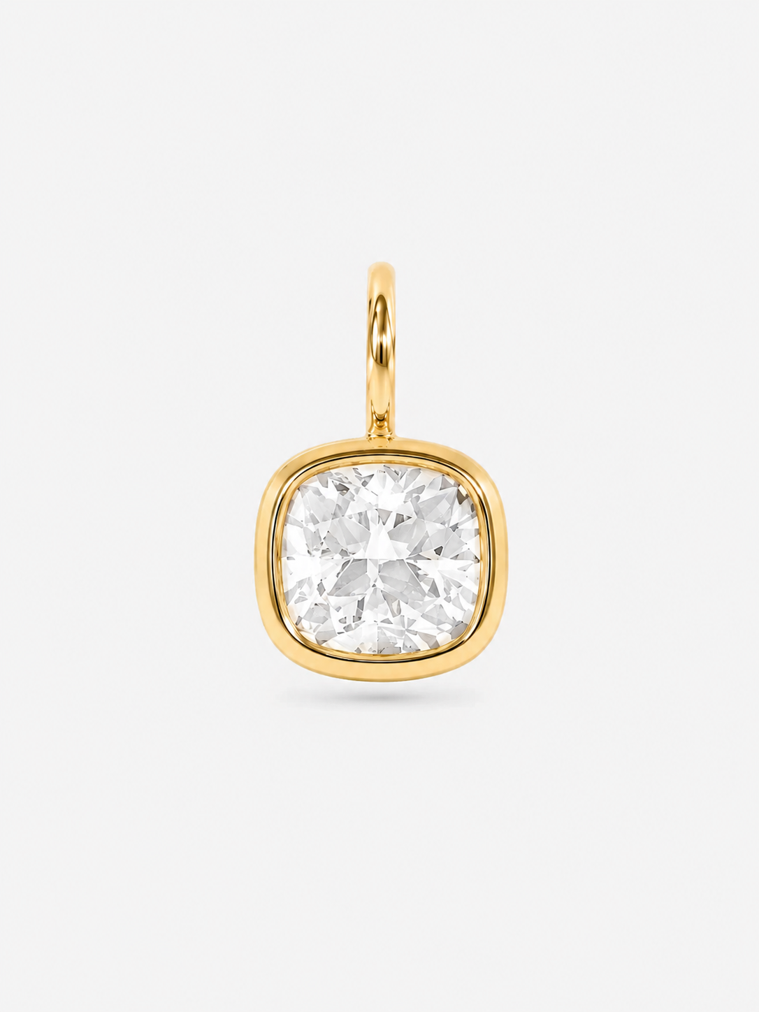 Cushion Bezel Pendant Diamond