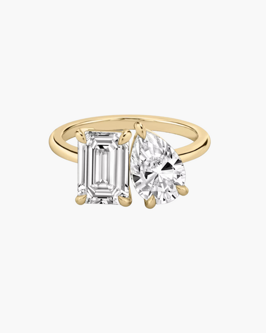Emerald & Pear Lab Grown Engagement Ring Toi et Moi