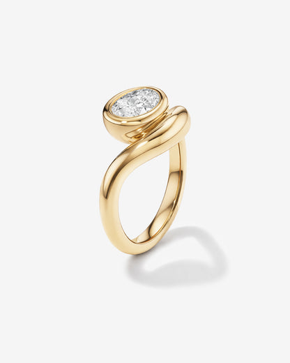 Oval wave bold pinky ring 1CT
