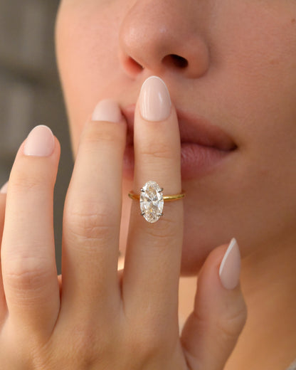 Moval Lab Diamond Engagement Ring 2 Carat