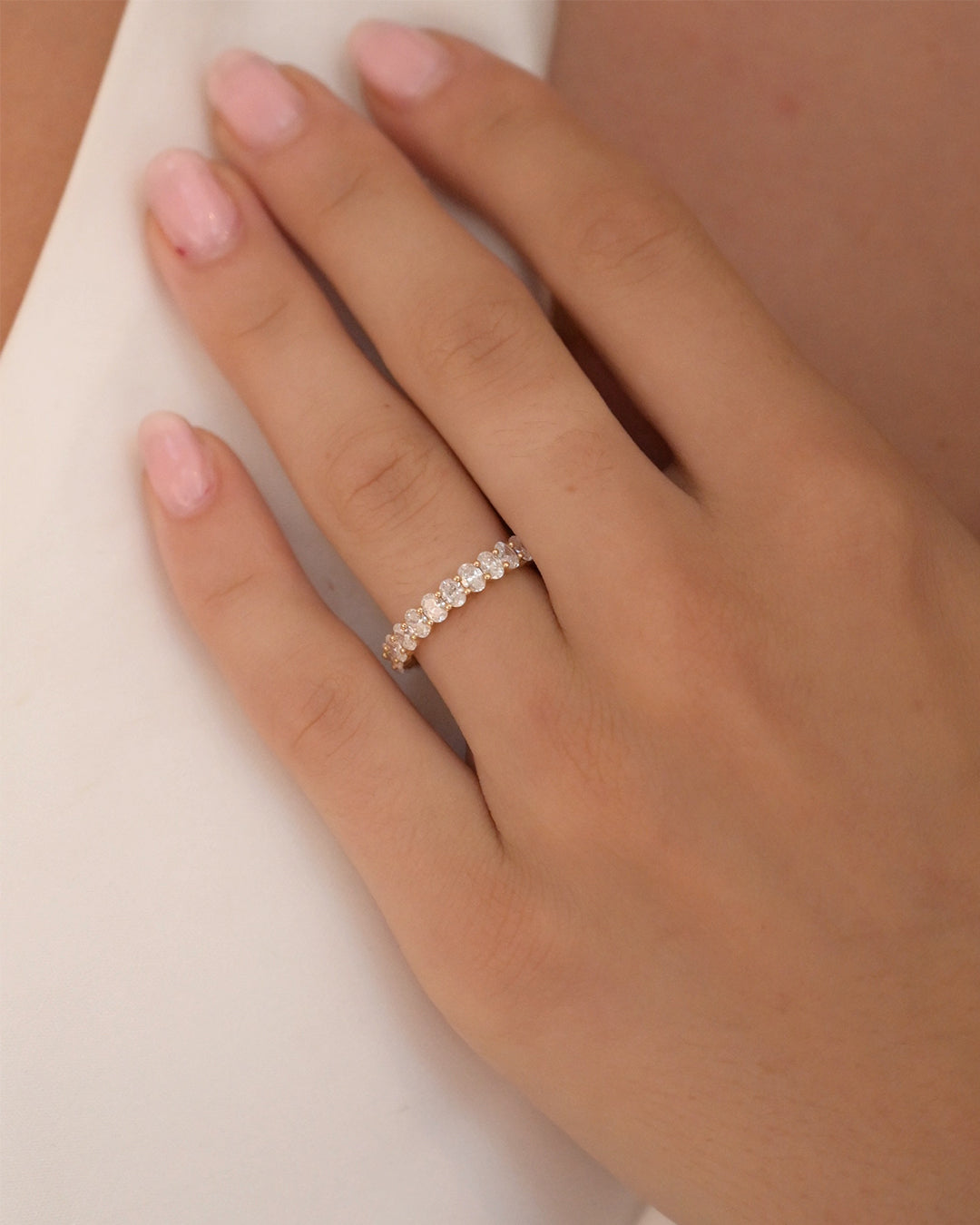 Oval Lab Diamond Wedding Ring - 1.00 Carat