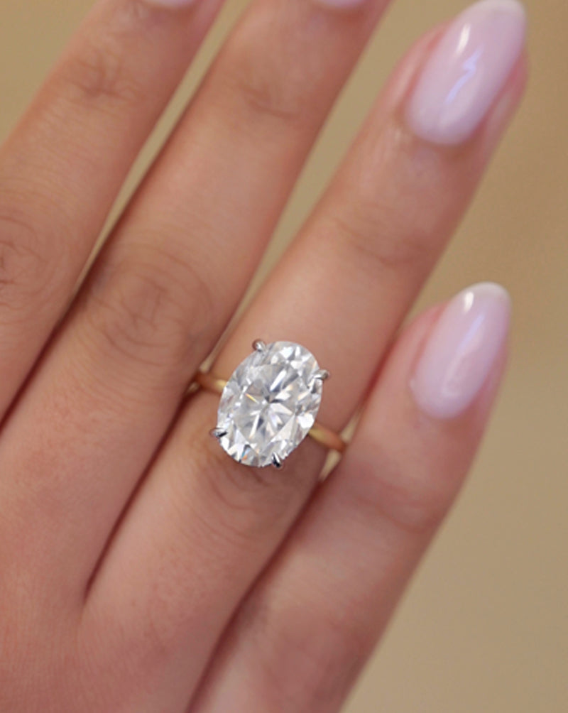 Oval Lab-Grown Diamond Engagement Ring