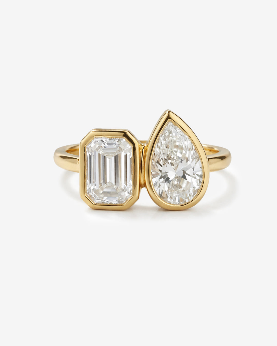 Pear & Emerald Bezel Engagement Ring 6 carat