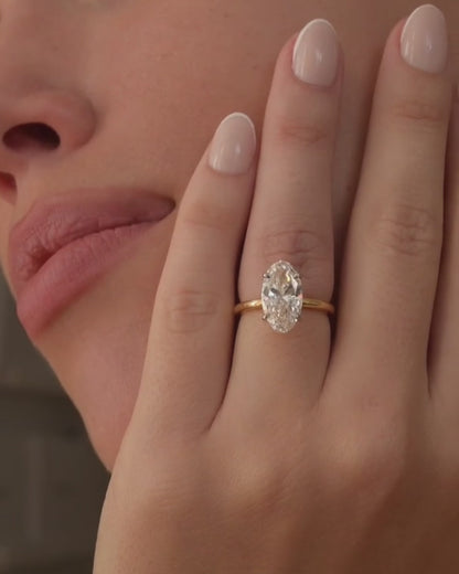 Moval Lab Diamond Engagement Ring 2 Carat