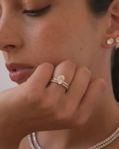 Oval Lab Diamond Engagement Ring
